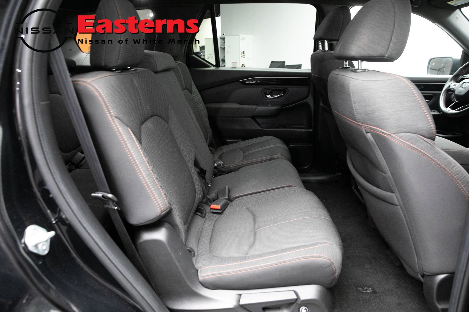 Used 2023 Honda Pilot Sport image 21