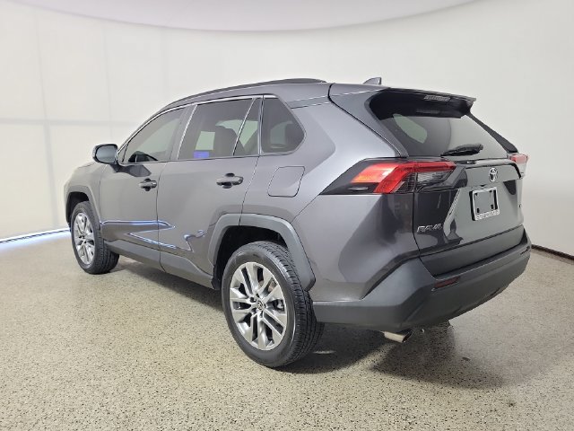 Used 2023 Toyota RAV4 XLE Premium FWD image 7
