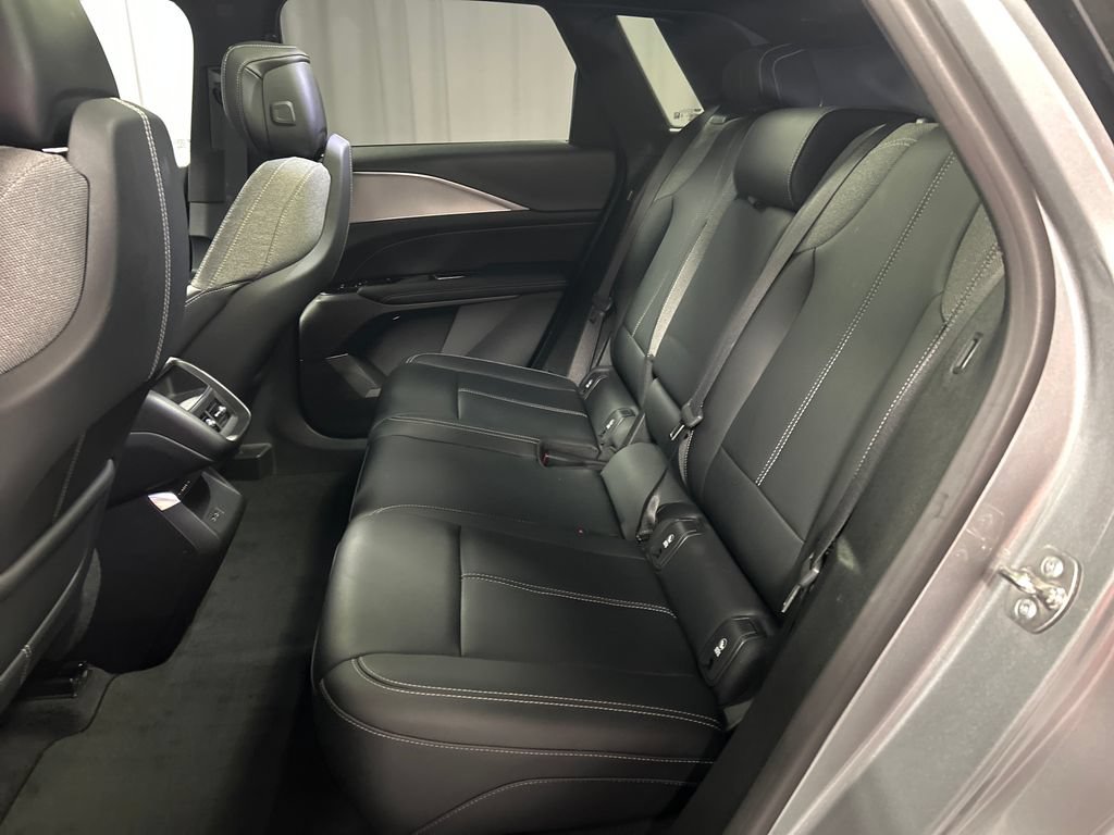 Used 2024 Cadillac Lyriq Tech AWD/4WD image 24