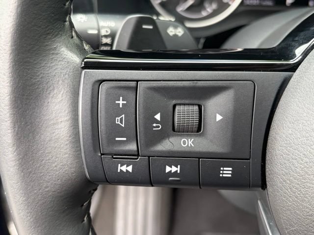 Certified 2025 Nissan Pathfinder SL AWD/4WD image 17