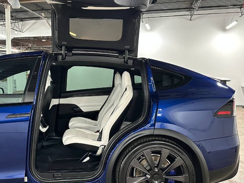 Used 2022 Tesla Model X Plaid AWD/4WD image 11