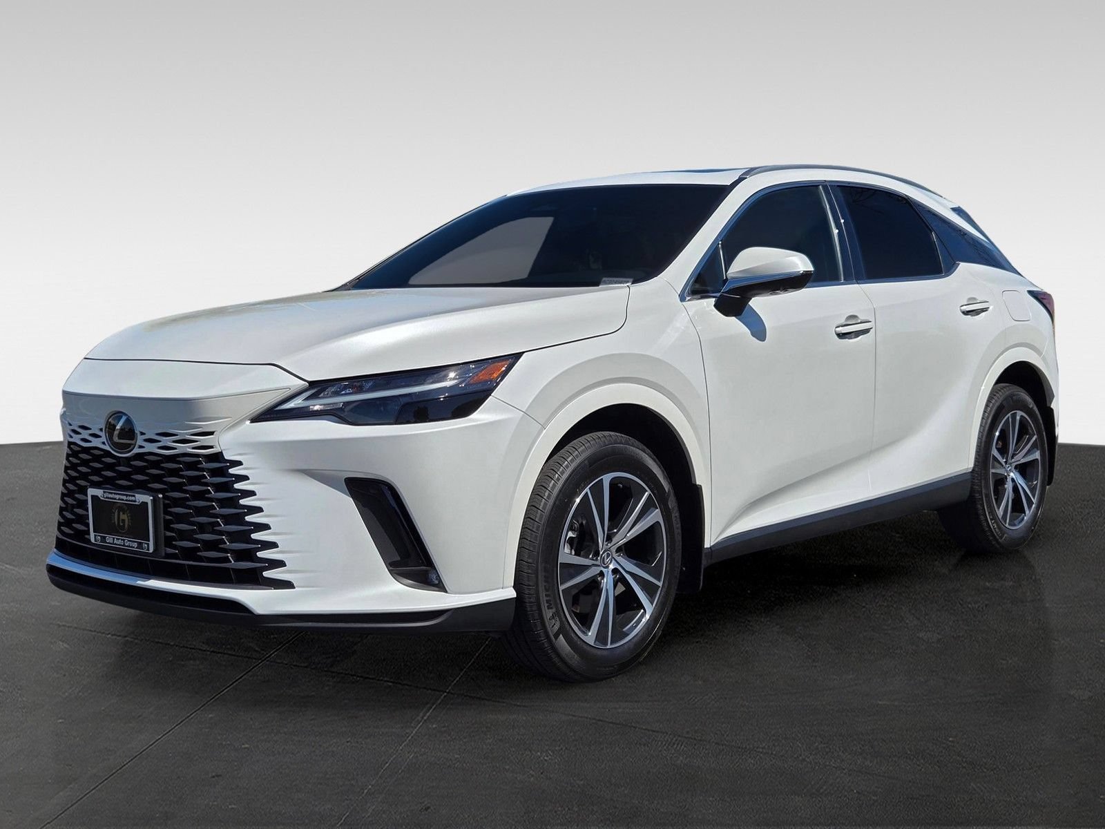 Used 2024 Lexus RX 350 Premium w/ Convenience Package FWD image 9