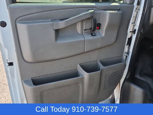 Used 2021 Chevrolet Express 2500 RWD image 11