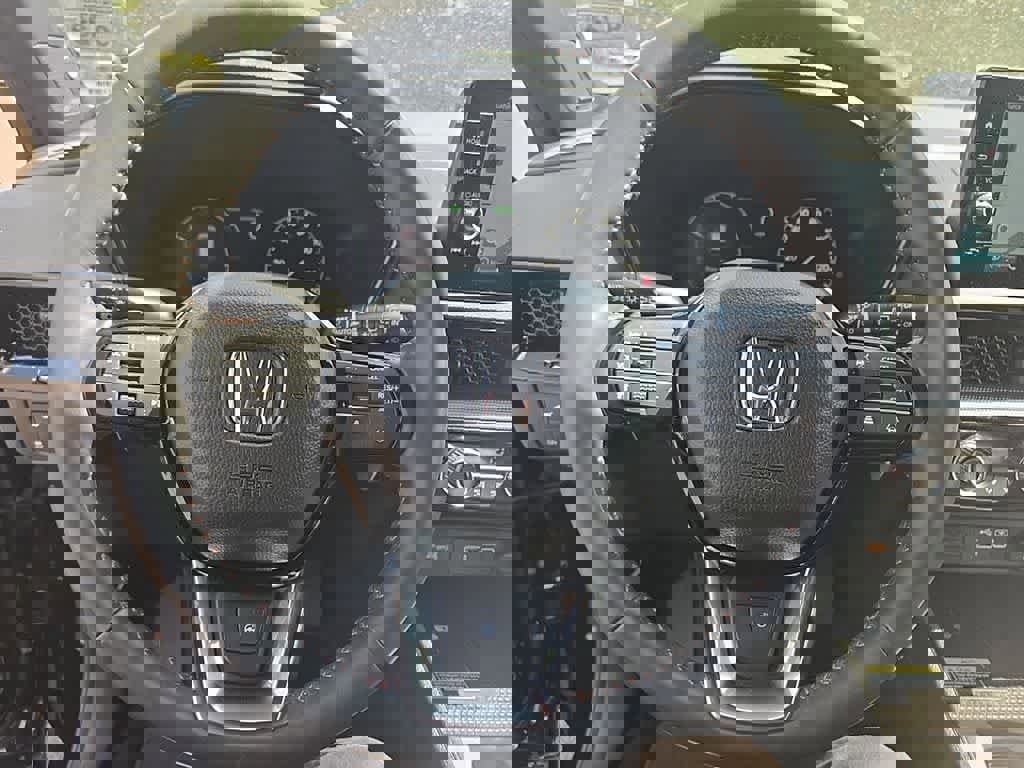 Used 2024 Honda CR-V Sport Touring image 18