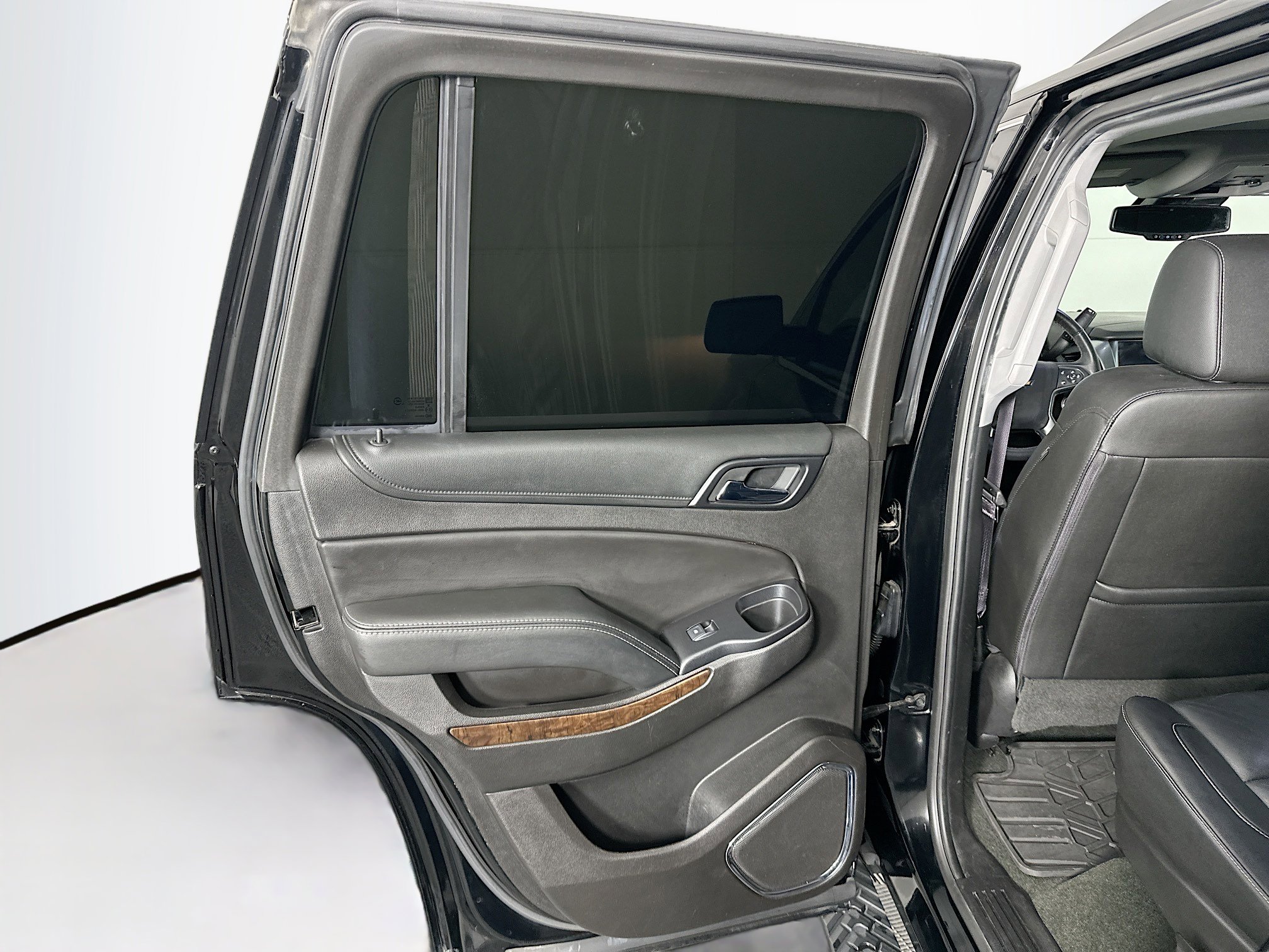 Used 2017 Chevrolet Tahoe LT image 26