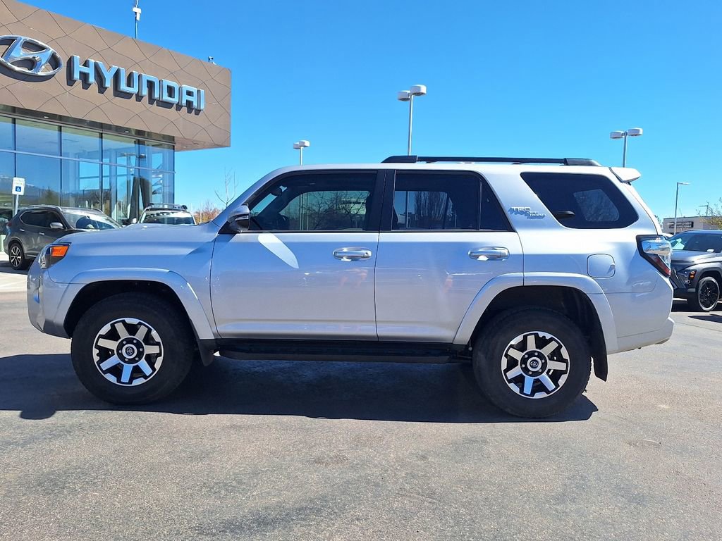 Used 2023 Toyota 4Runner TRD Off-Road Premium w/ Moonroof Package AWD/4WD image 6