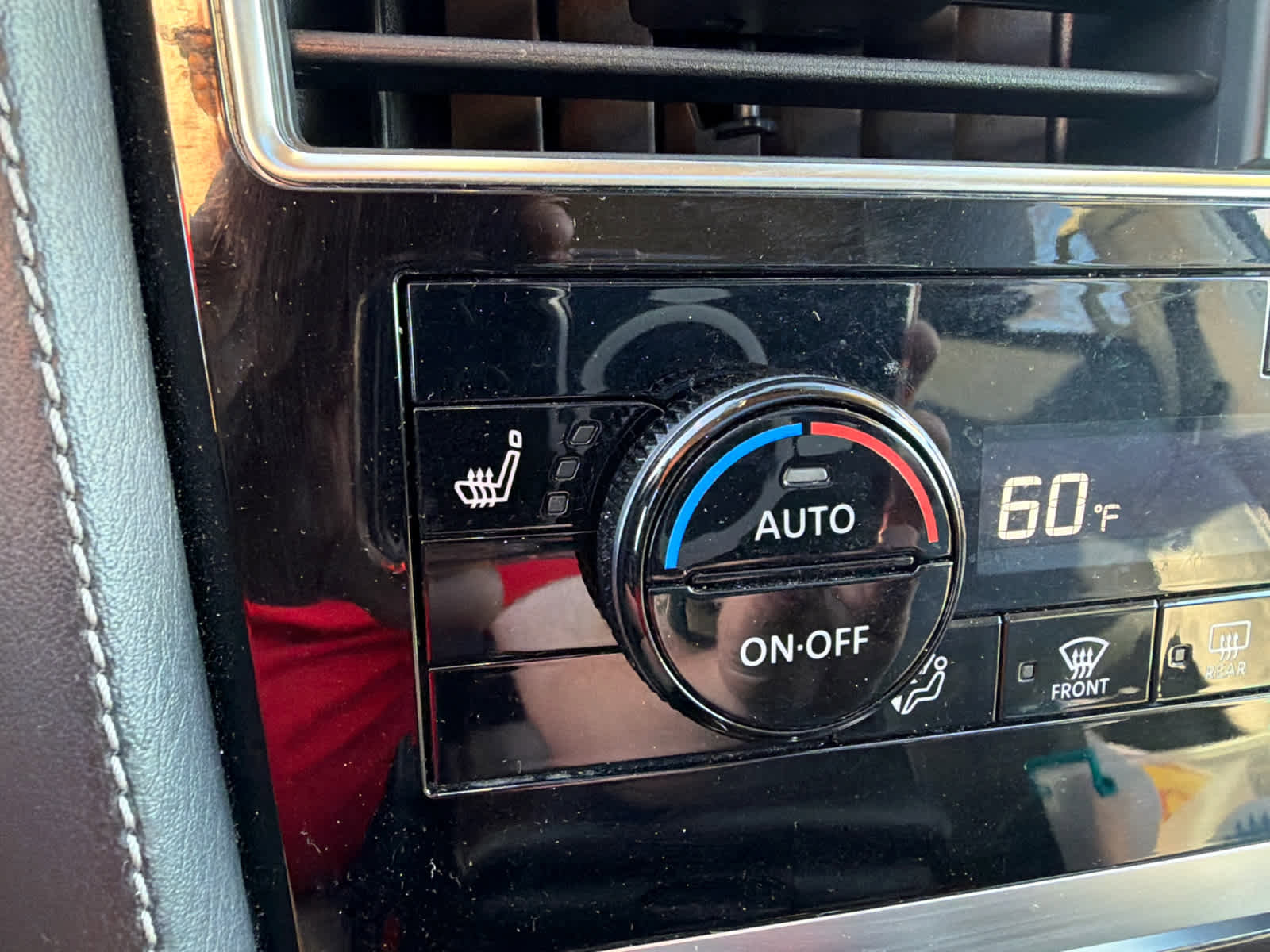 Used 2024 INFINITI QX80 Luxe image 35