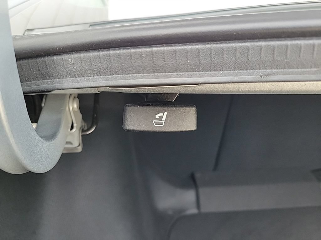 Used 2024 Honda Accord EX image 17
