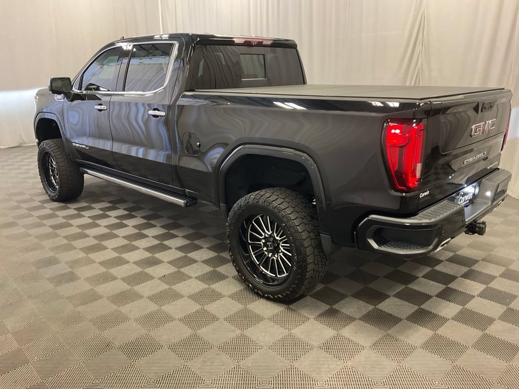 Used 2022 GMC Sierra 1500 Denali w/ Denali Reserve Package AWD/4WD image 9