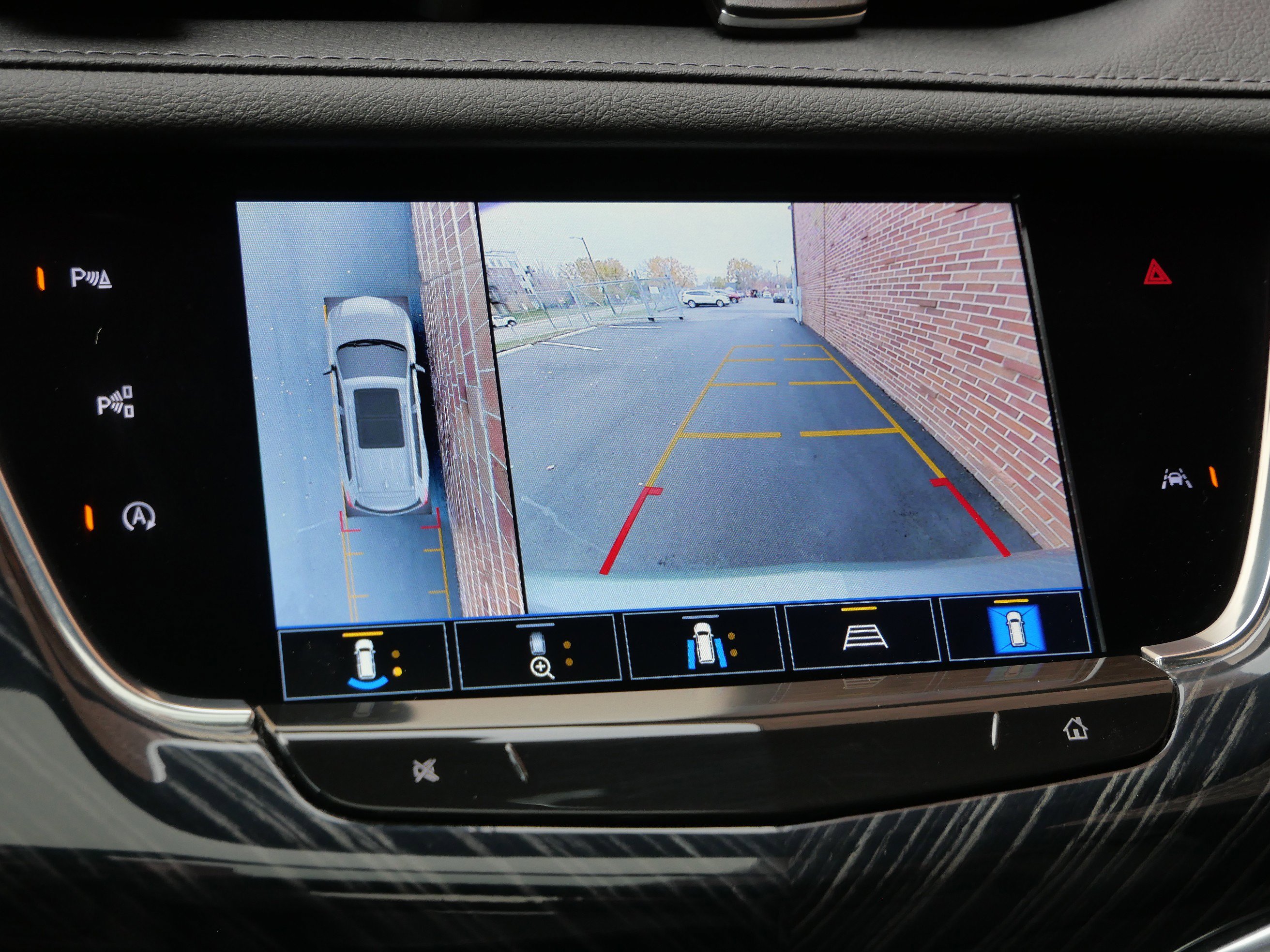 Certified 2024 Cadillac XT6 Premium Luxury w/ Technology Package image 19