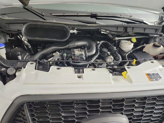 Used 2023 Ford Transit 250 Medium Roof AWD image 24