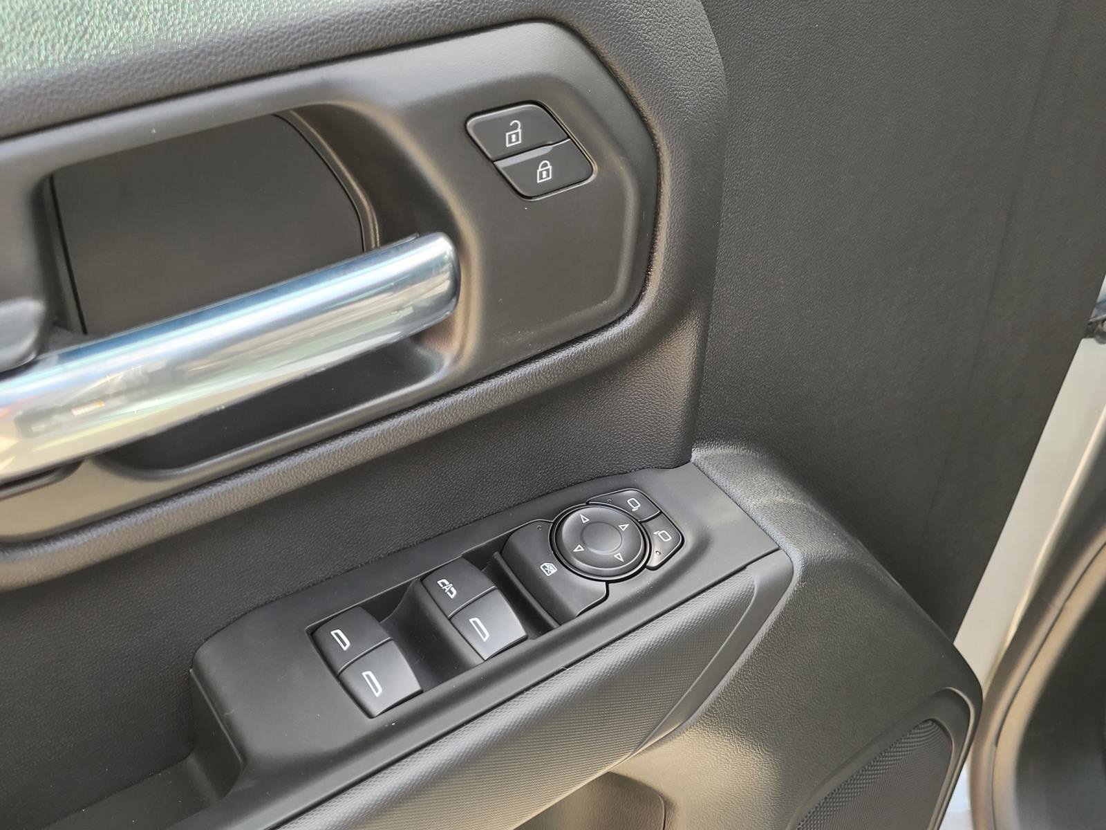 New 2026 Chevrolet Silverado 1500 Custom RWD image 14