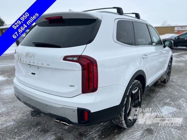 Used 2023 Kia Telluride S image 6