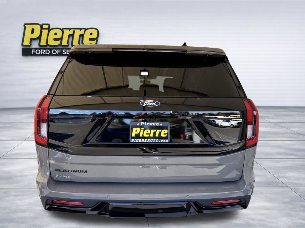 New 2027 Ford Expedition Platinum w/ Stealth Appearance Package AWD/4WD image 3