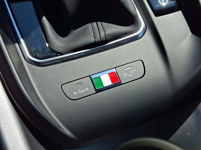 Used 2024 Alfa Romeo Tonale Ti w/ Premium Interior Package image 24