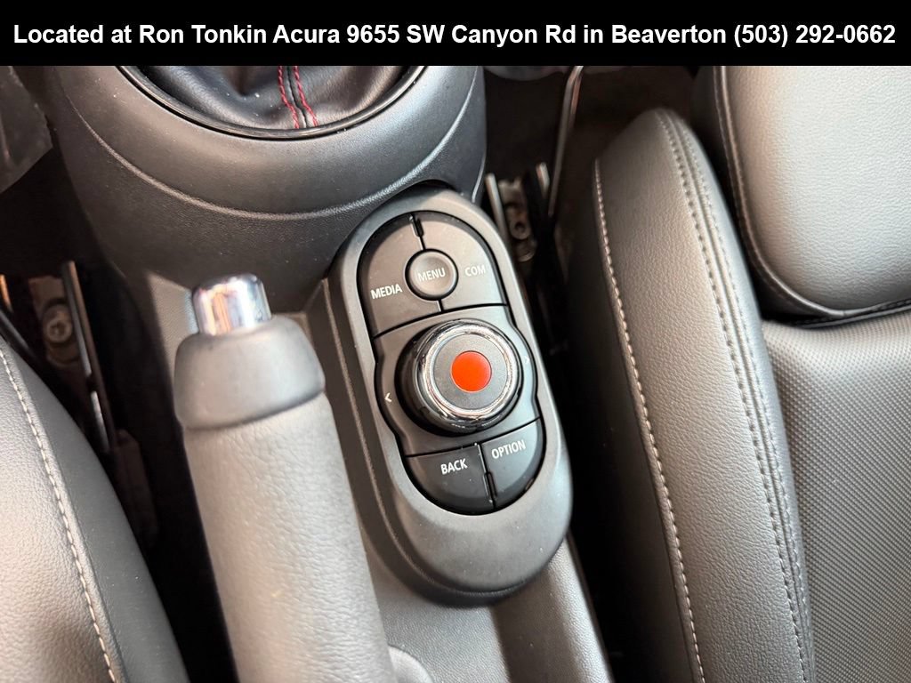 Used 2019 MINI Cooper S w/ Signature Upholstery Package FWD image 25