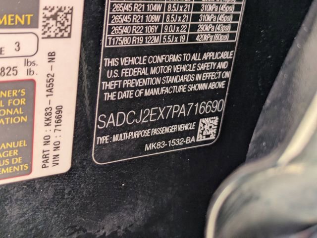 Used 2023 Jaguar F-PACE S image 22