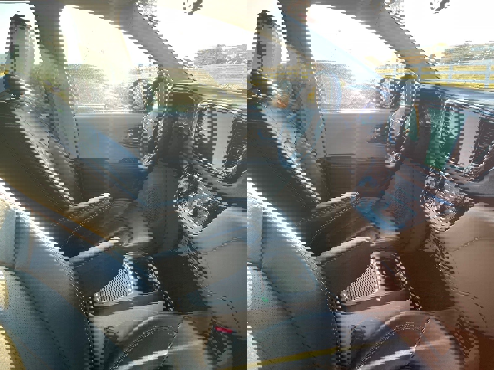 Used 2023 Chrysler Pacifica Touring-L image 21