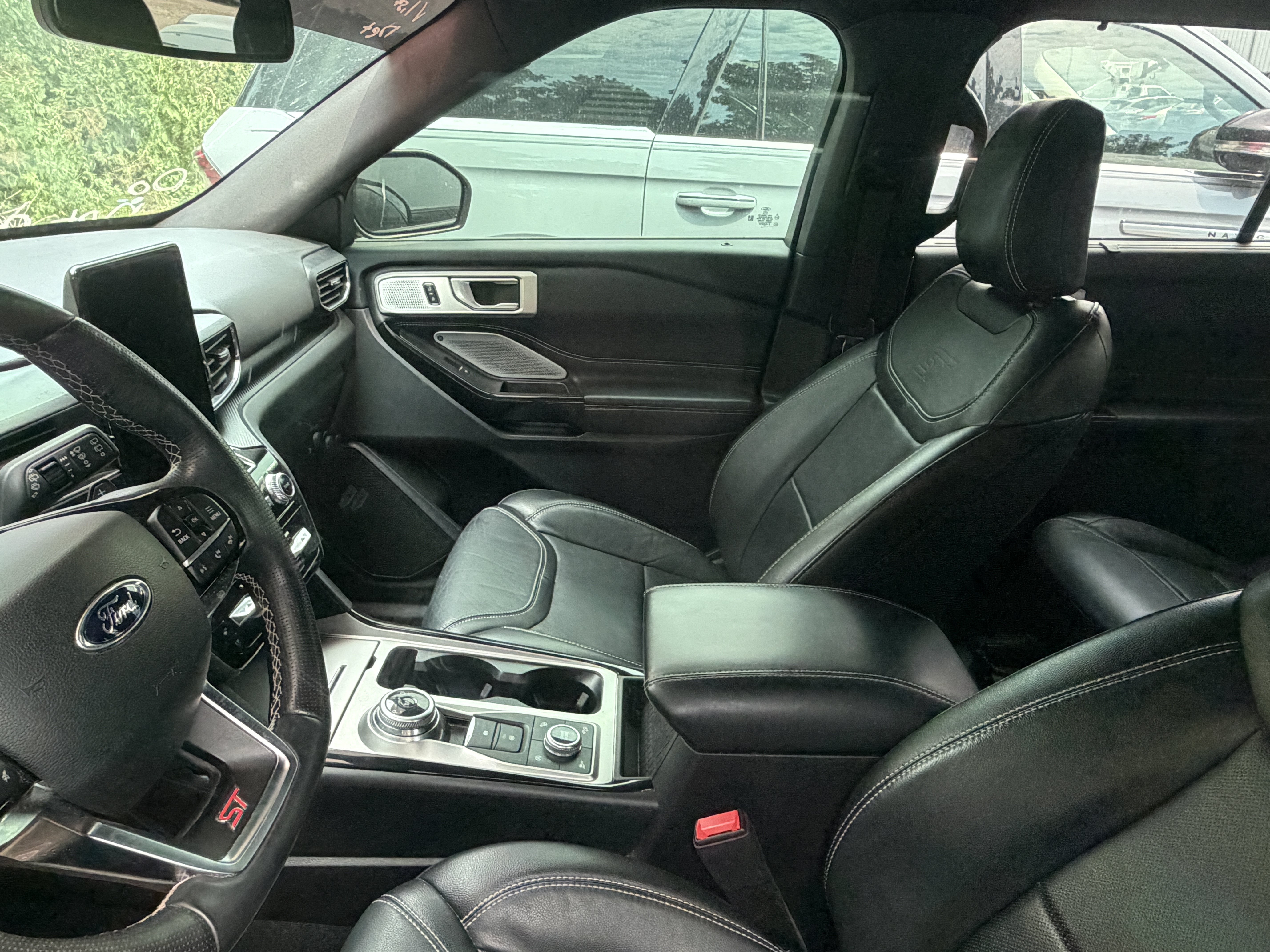Used 2021 Ford Explorer ST w/ Equipment Group 401A AWD/4WD image 4