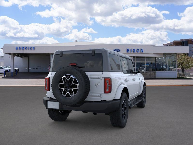 New 2025 Ford Bronco Outer Banks image 8