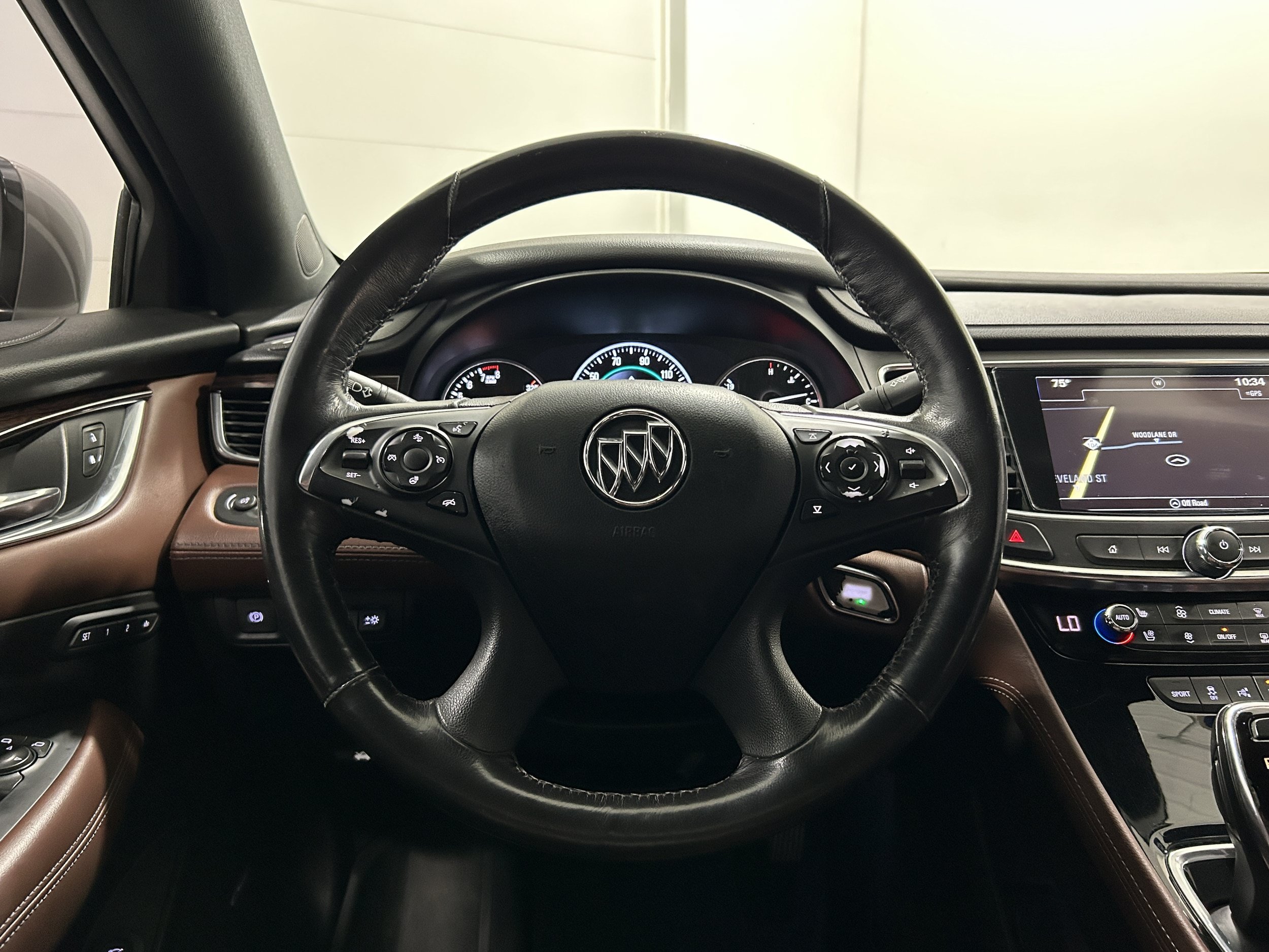 Used 2019 Buick LaCrosse Avenir w/ Driver Confidence Package II AWD/4WD image 11