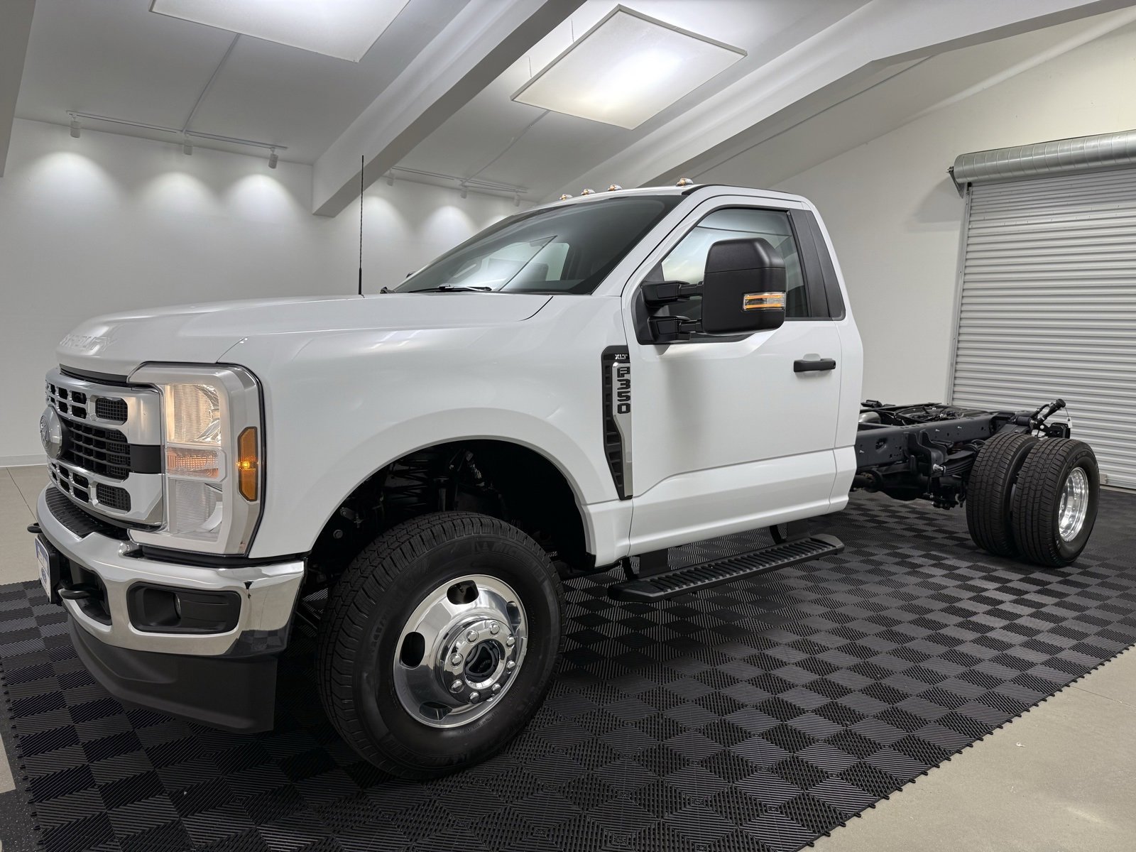 New 2025 Ford F350 XLT w/ XLT Value Package image 3
