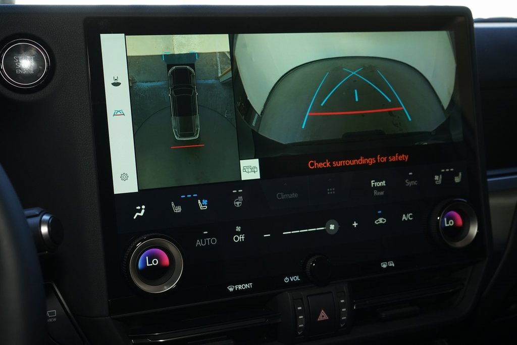 Used 2025 Lexus GX 550 image 16