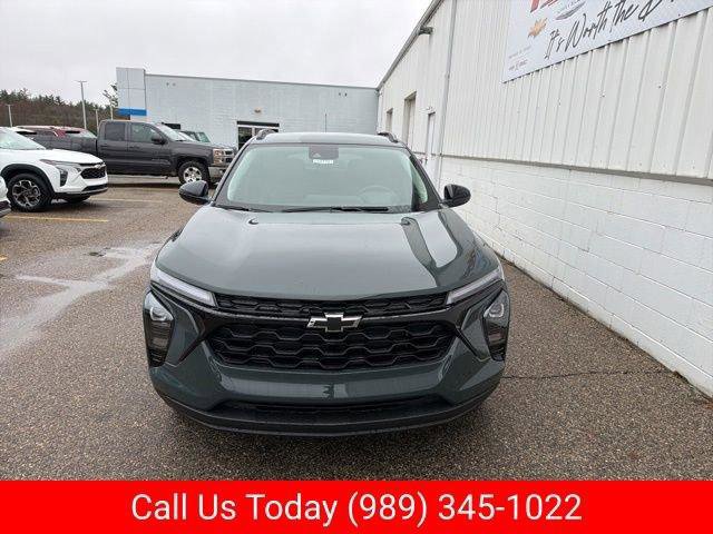 New 2026 Chevrolet Trax LT w/ Midnight Edition image 4