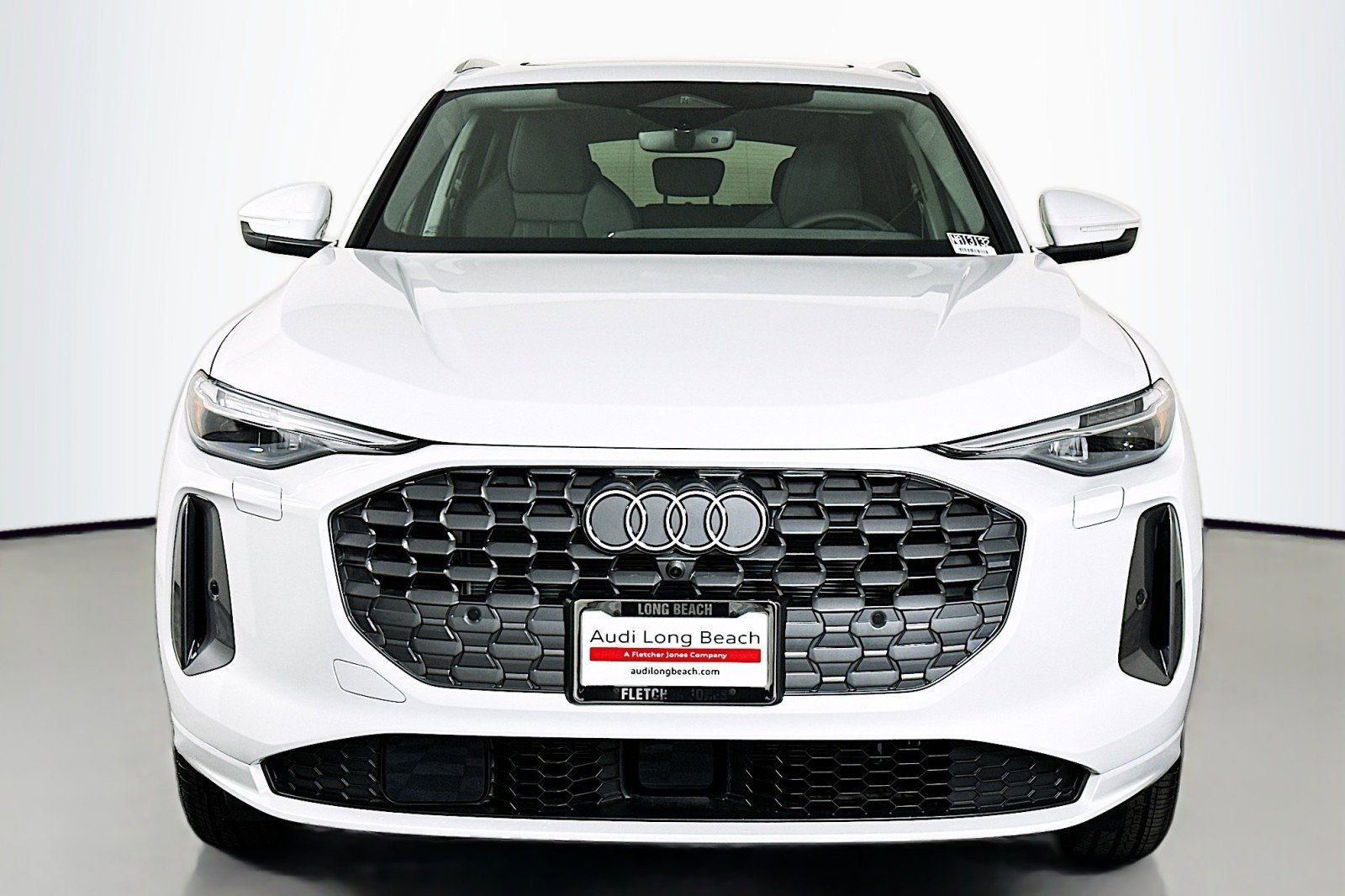 New 2025 Audi Q5 Premium Plus image 2