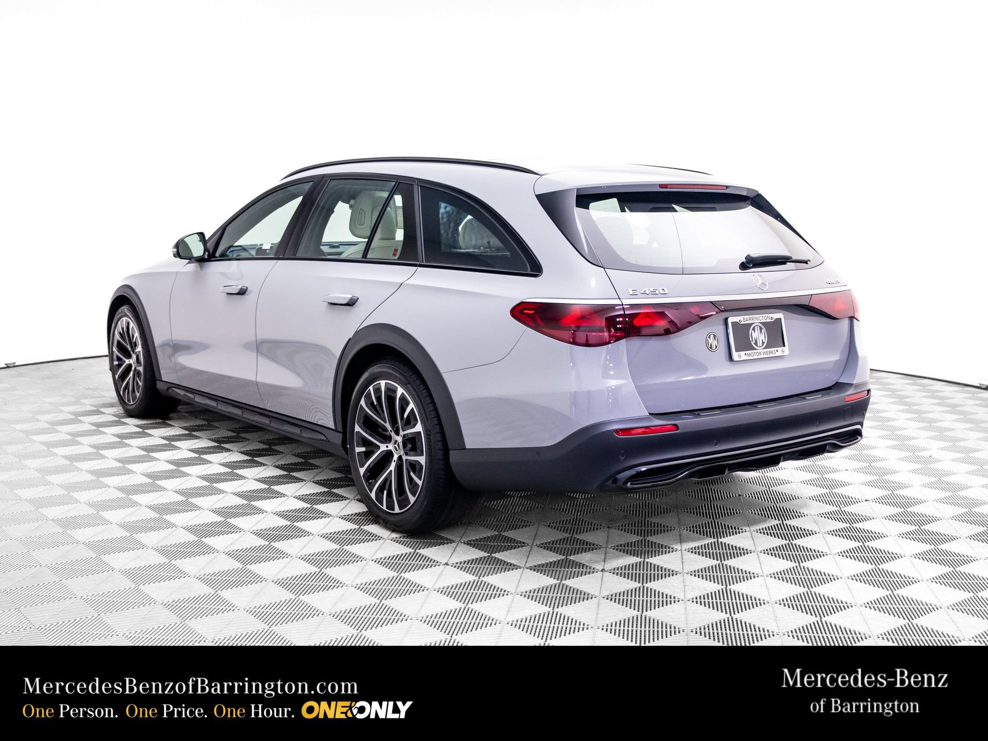 New 2026 Mercedes-Benz E 450 4MATIC All-Terrain Wagon image 3