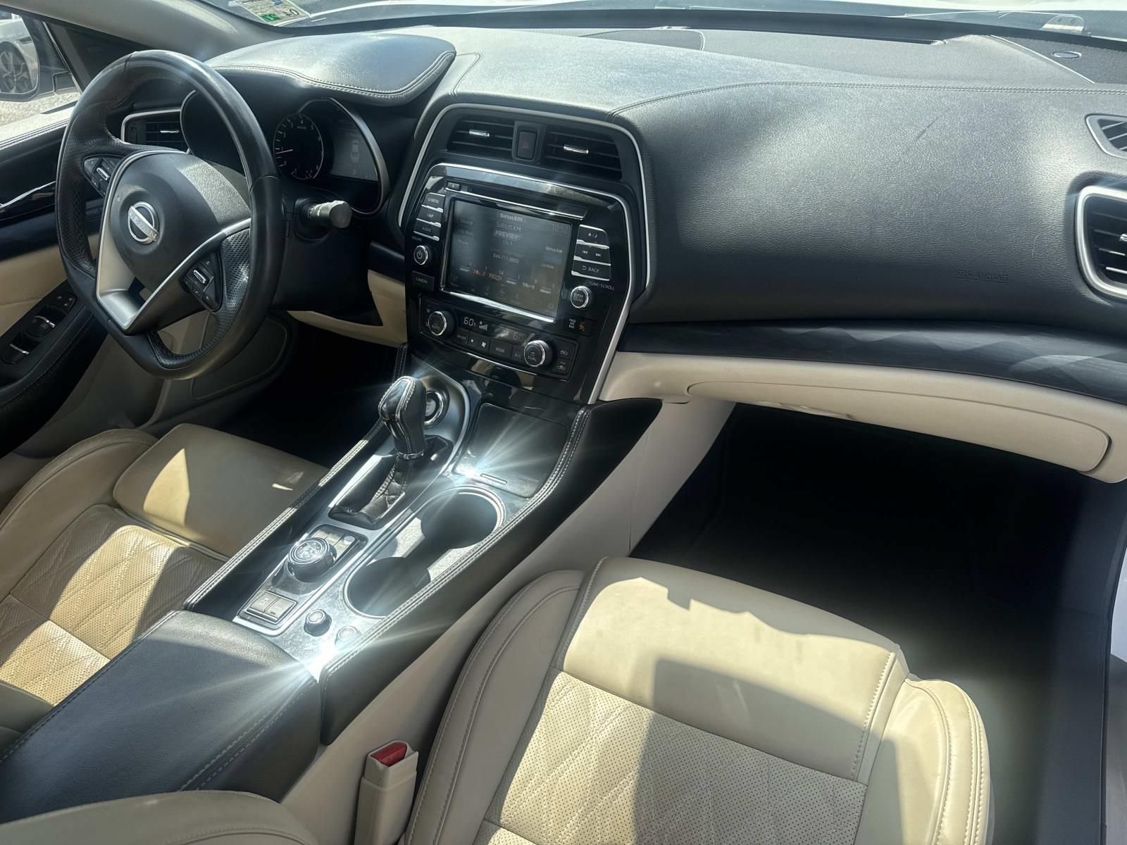Used 2023 Nissan Maxima Platinum w/ Sport Mat Group FWD image 13