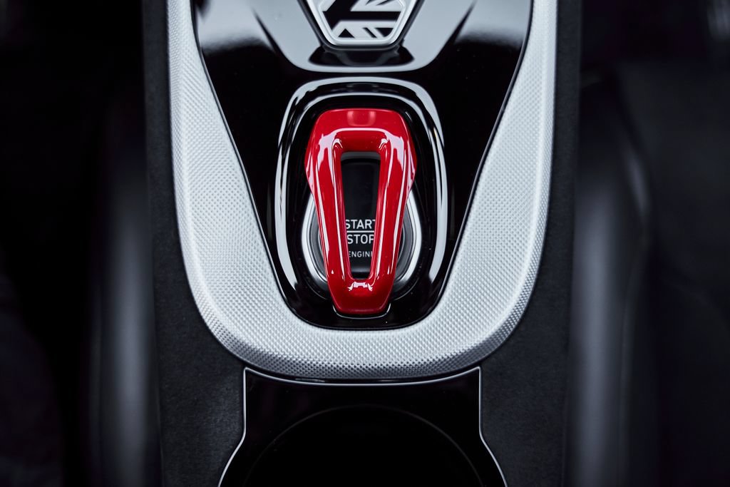 Used 2026 Lotus Emira SE RWD image 59