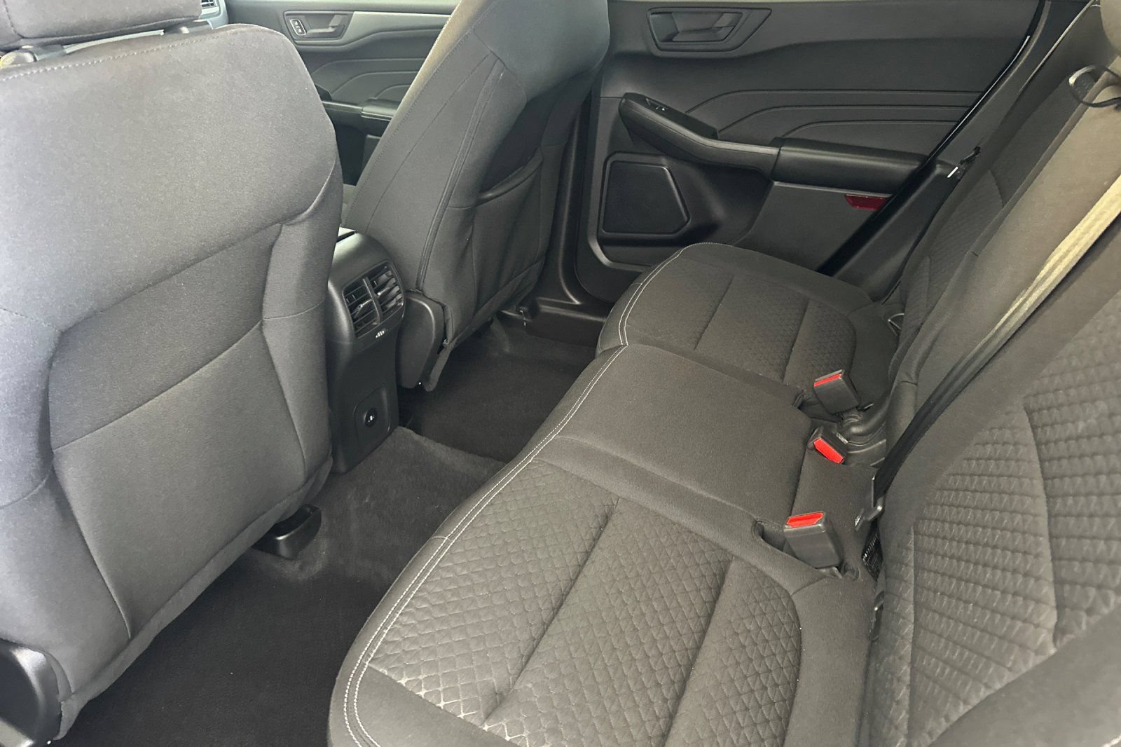 Certified 2023 Ford Escape Active AWD/4WD image 14