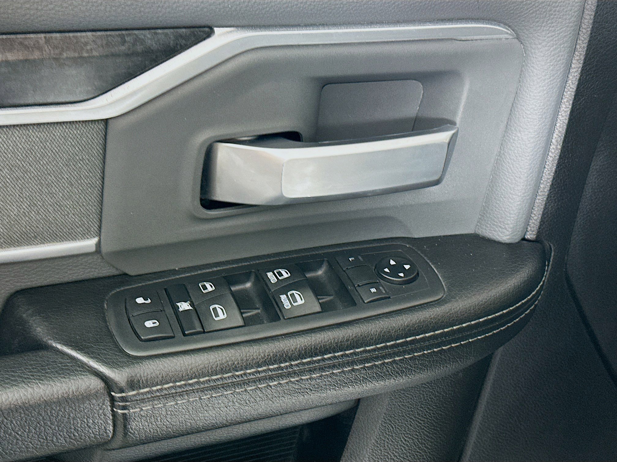 Used 2019 RAM 2500 Big Horn AWD/4WD image 15
