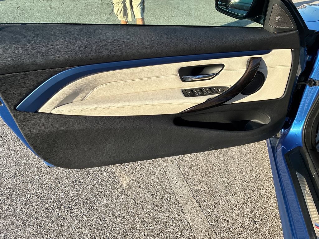 Used 2018 BMW 430i Convertible RWD image 11