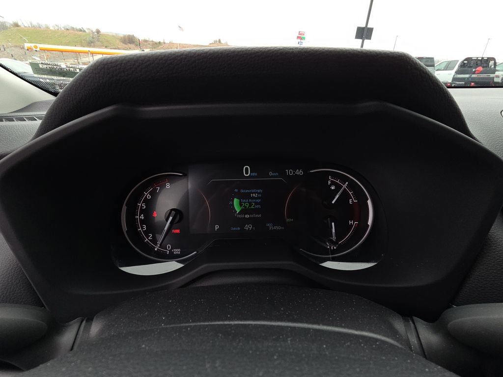 Used 2025 Toyota RAV4 XLE FWD image 16