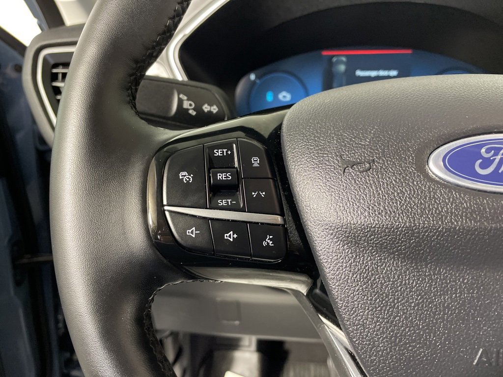 Used 2024 Ford Escape SE w/ PHEV Premium Package image 20