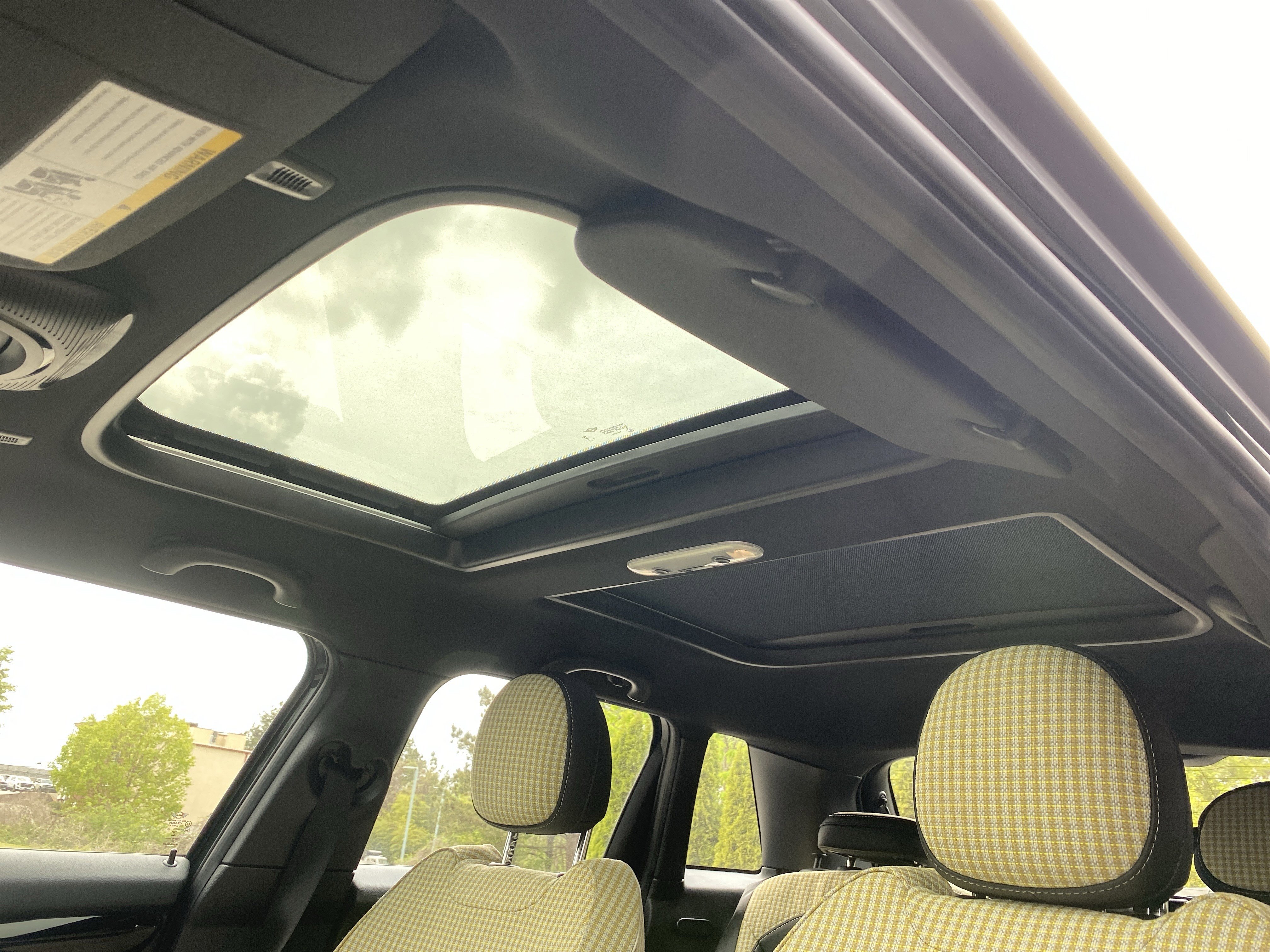 Used 2023 MINI Cooper S w/ MINI Resolute Edition image 9