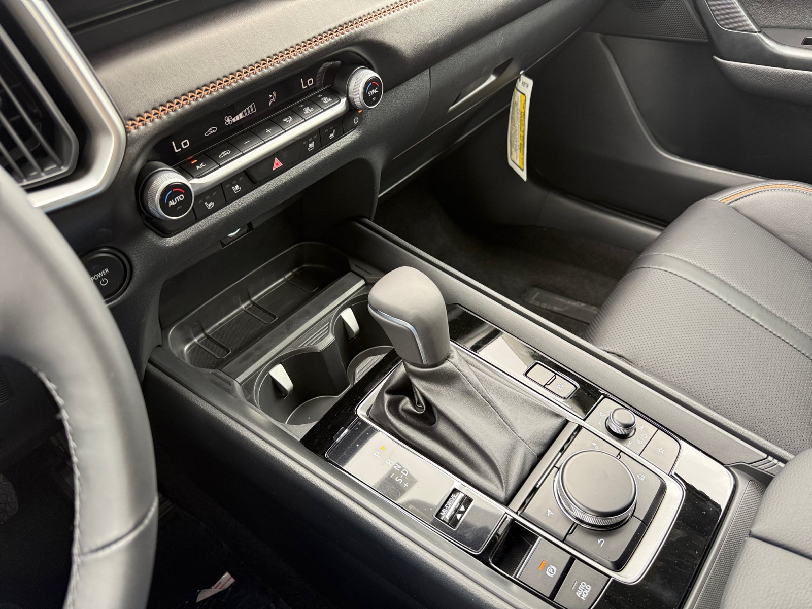New 2026 MAZDA CX-50 AWD 2.5 Hybrid w/ Premium Pkg image 13
