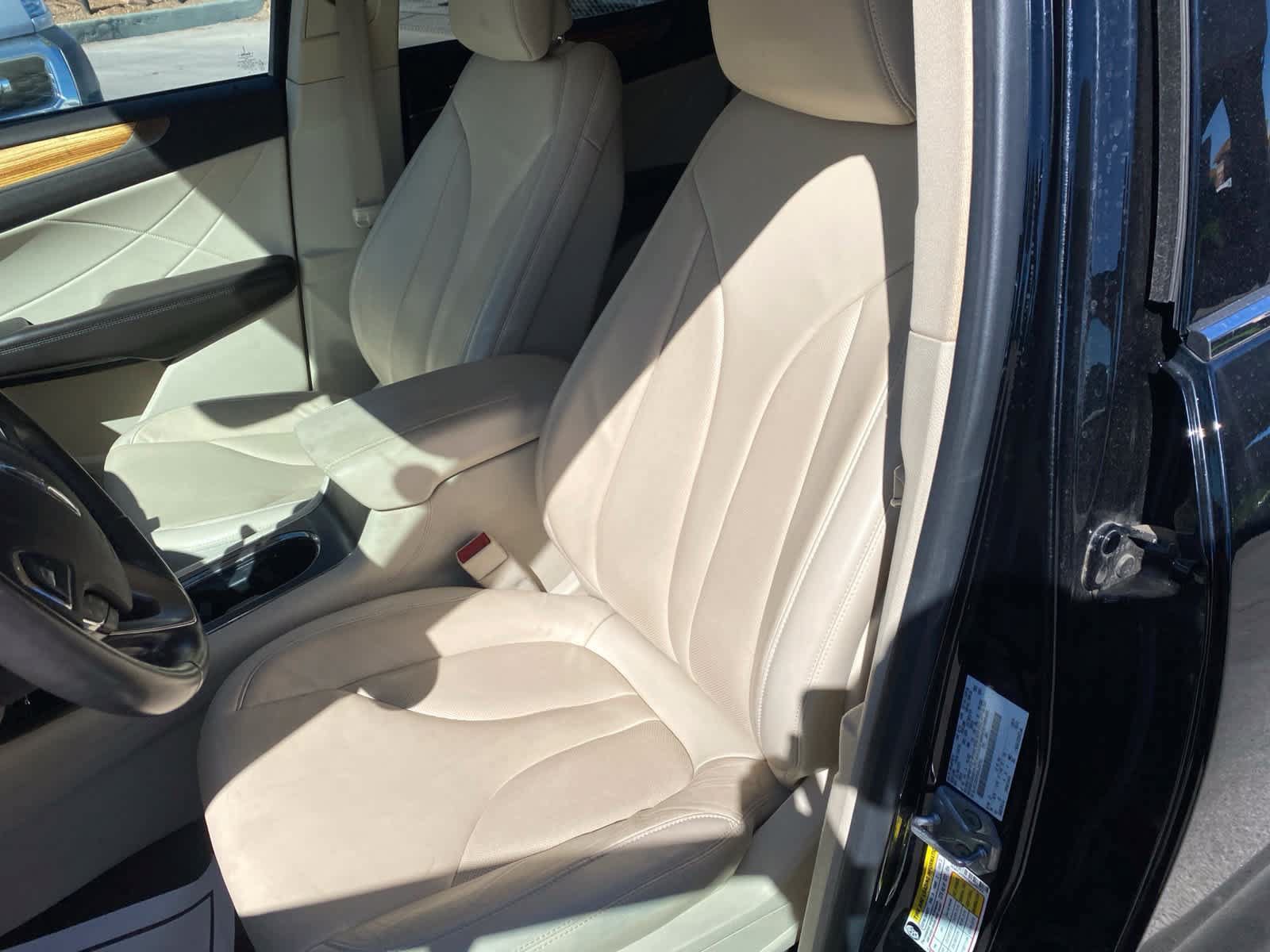 Used 2016 Lincoln MKC Select w/ Select Plus Package AWD/4WD image 12