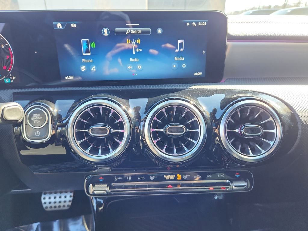 Used 2025 Mercedes-Benz CLA 250 4MATIC image 15