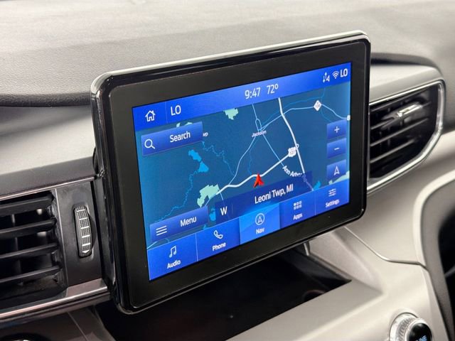 Used 2022 Ford Explorer XLT w/ Equipment Group 202A image 14