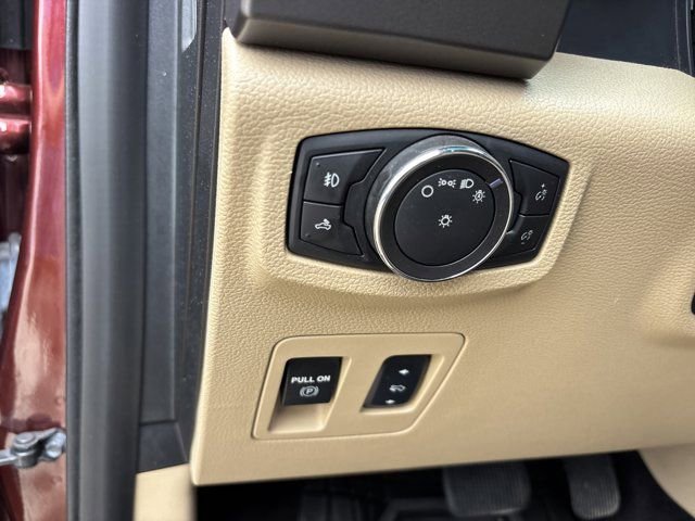 Used 2017 Ford F150 XLT w/ Equipment Group 302A Luxury image 25