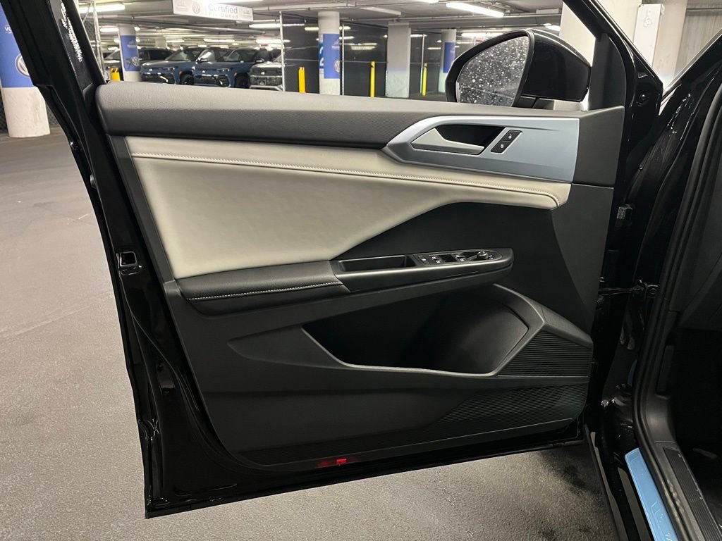 New 2026 Volkswagen Taos SE AWD/4WD image 19