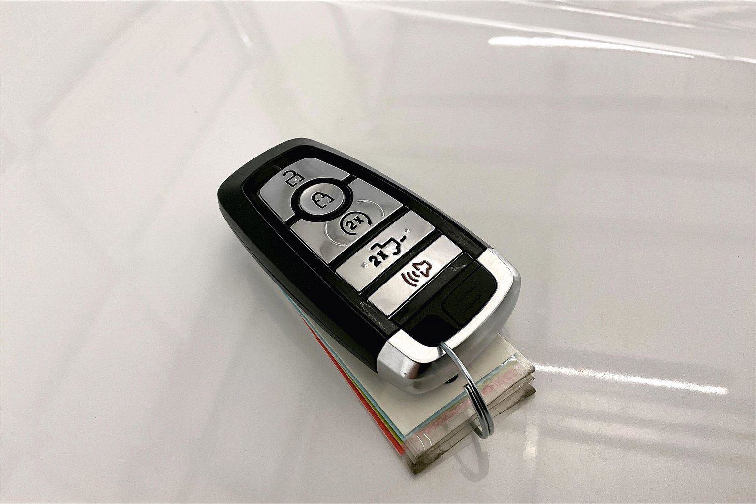 Used 2020 Ford F150 Lariat image 9