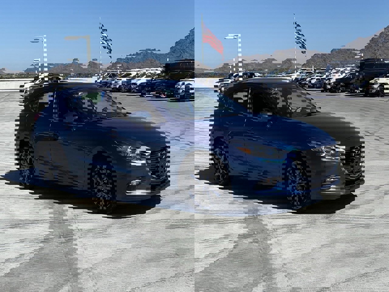 Used 2018 MAZDA MAZDA3 Touring image 2