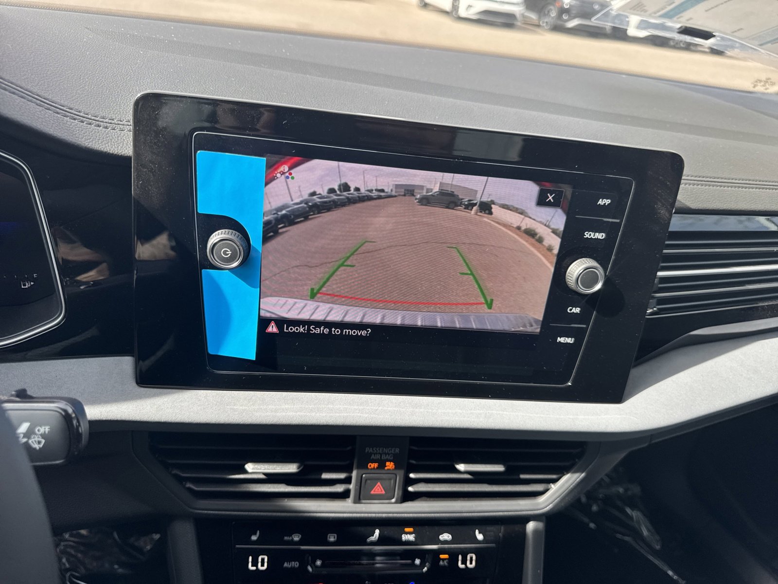 New 2026 Volkswagen Jetta SE FWD image 25