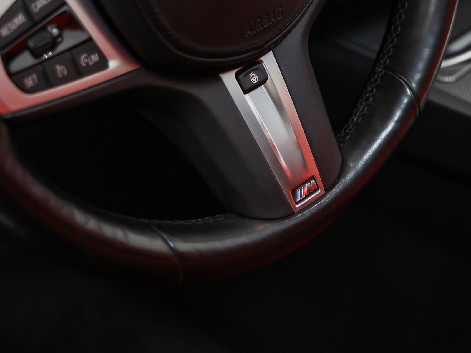 Used 2022 BMW Z4 M40i w/ Premium Package image 44