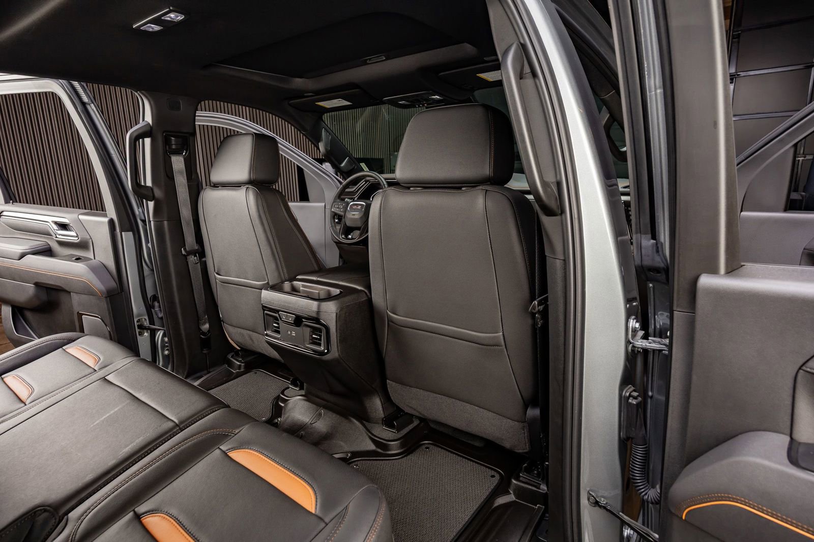 Used 2025 GMC Sierra 2500 AT4 w/ AT4 Premium Plus Package image 31