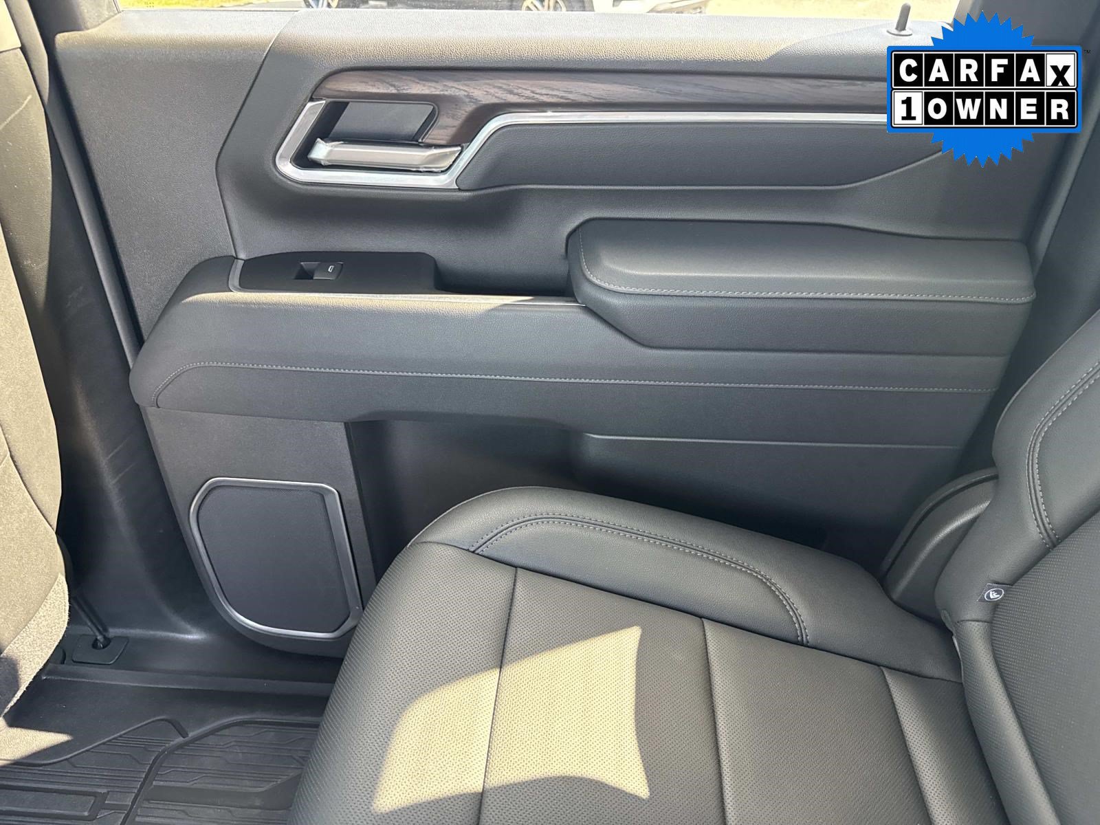 Used 2025 GMC Sierra 2500 SLT AWD/4WD image 19
